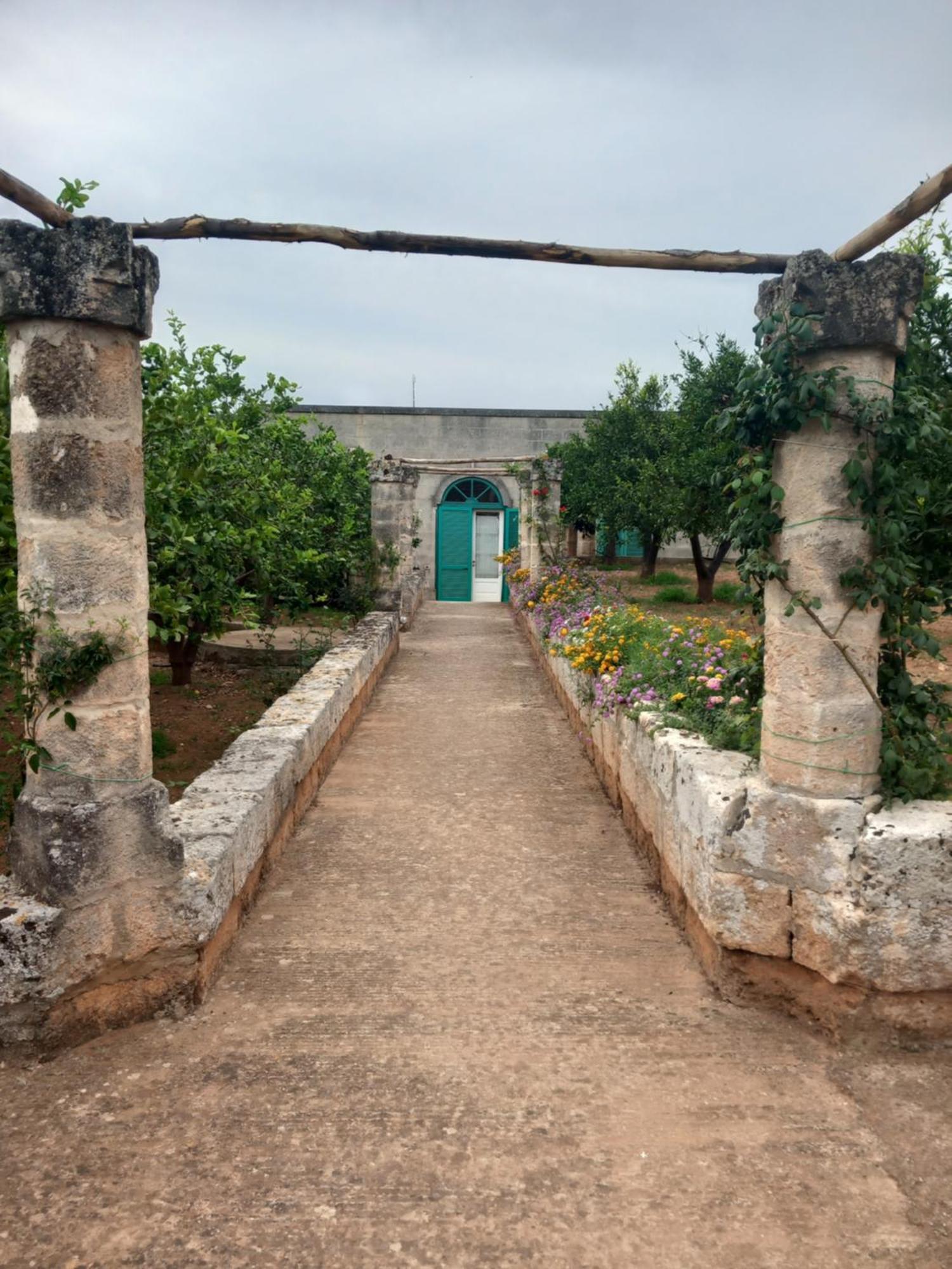 Masseria Curatori Monopoli Luaran gambar